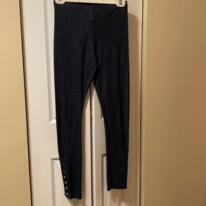 ❤️ABStudio denim leggings - great detail on ankle - Sz S excellent condit…